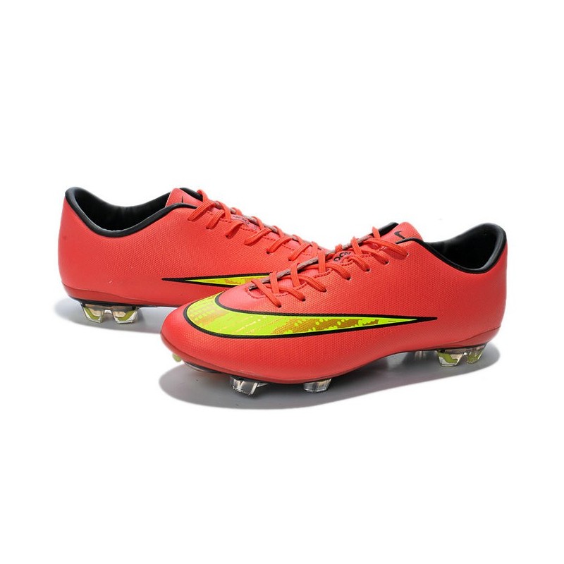 scarpe da calcio nike rosse scarpe da calcio nike rosse