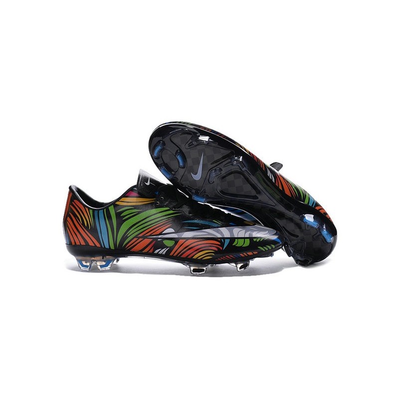 scarpe da calcio colorate