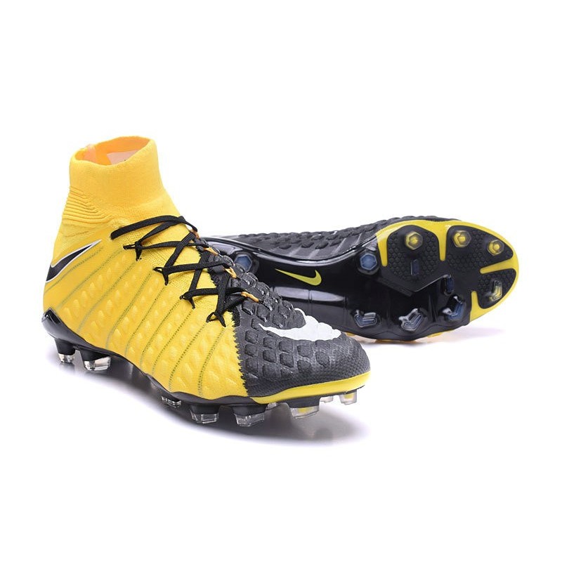 nike hypervenom nere