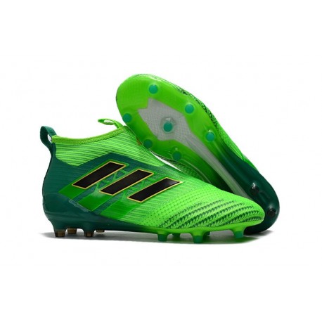 scarpe da calcio adidas nuove