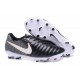 Scarpe Clacio Nike Tiempo Legend VII FG Nuovo Uomo - Nero Bianco Oro