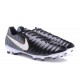 Scarpe Clacio Nike Tiempo Legend VII FG Nuovo Uomo - Nero Bianco Oro