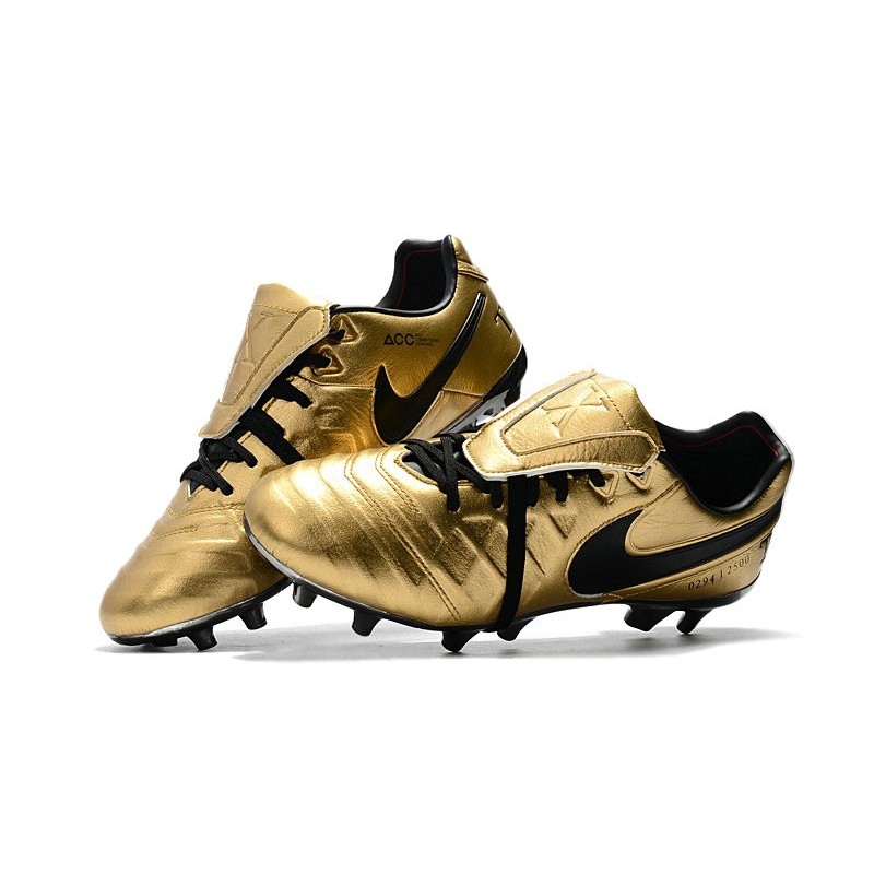 scarpe nike oro calcio